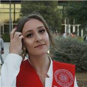 Opositora a carrera judicial y fiscal graduada en D se ofrece para dar clases de Derecho constitucional, civil, penal, procesal civil y procesal penal